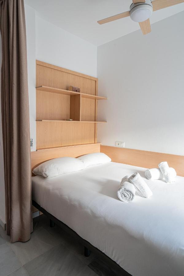 Stay U-Nique Apartment Alonso Benitez Malaga Ngoại thất bức ảnh