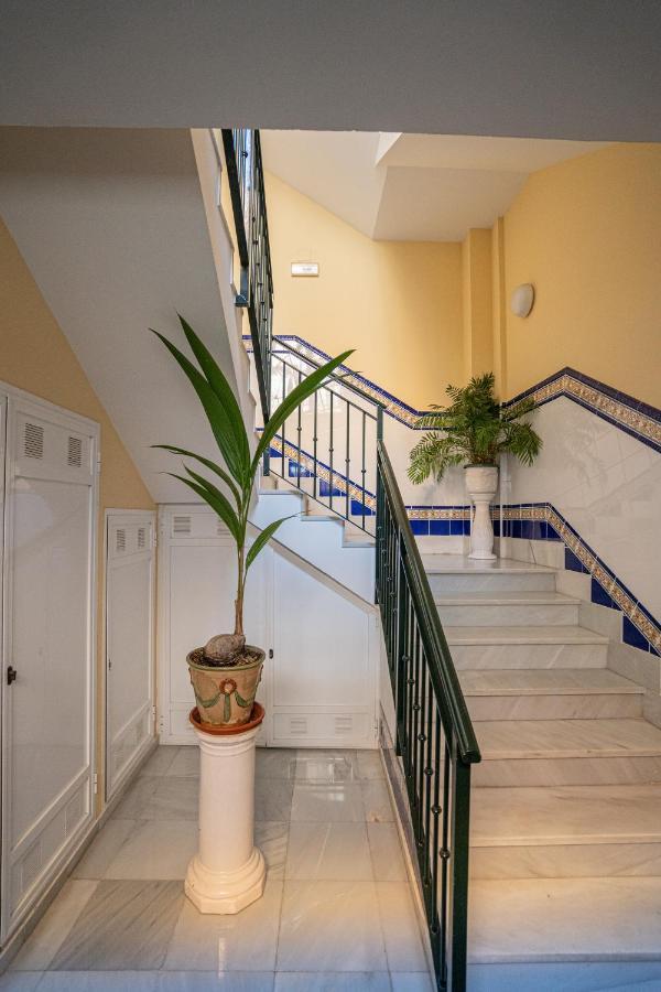 Stay U-Nique Apartment Alonso Benitez Malaga Ngoại thất bức ảnh