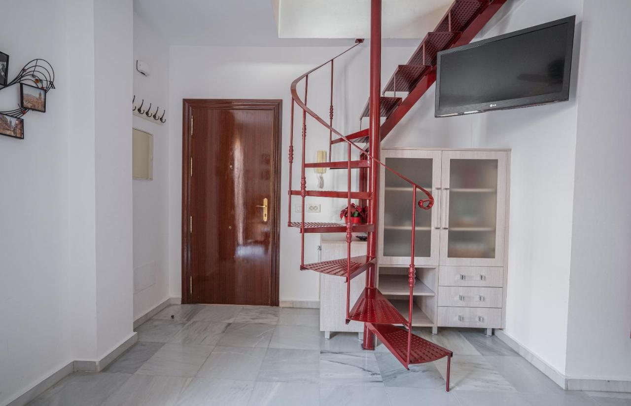 Stay U-Nique Apartment Alonso Benitez Malaga Ngoại thất bức ảnh